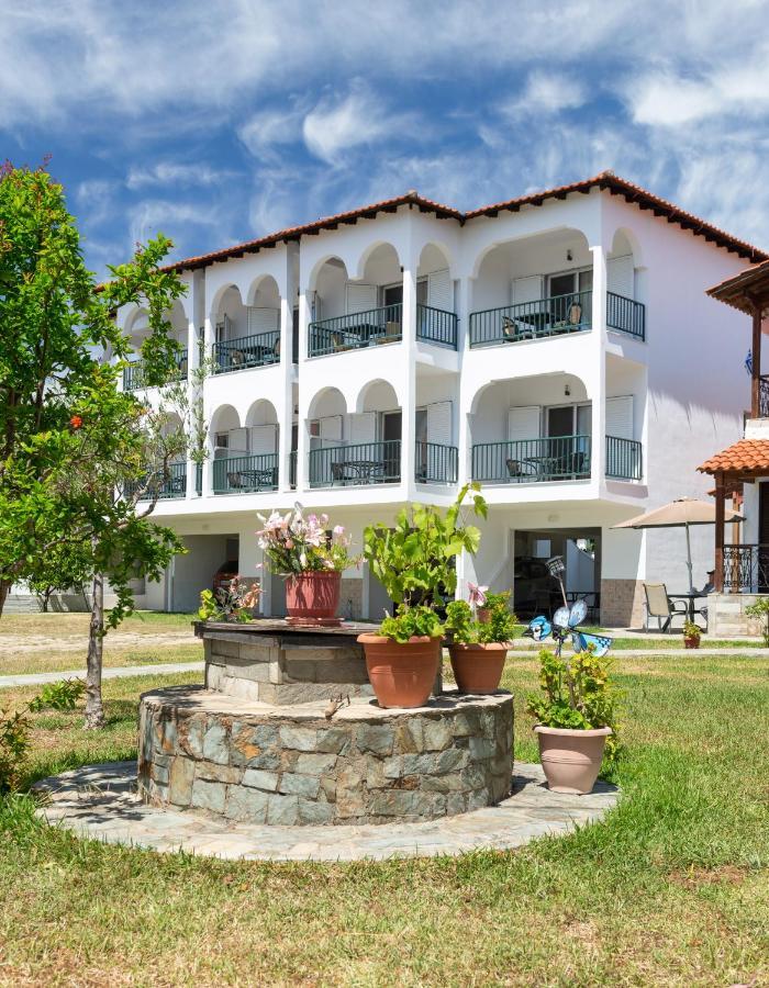 Studios Halkia Toroni Exterior photo